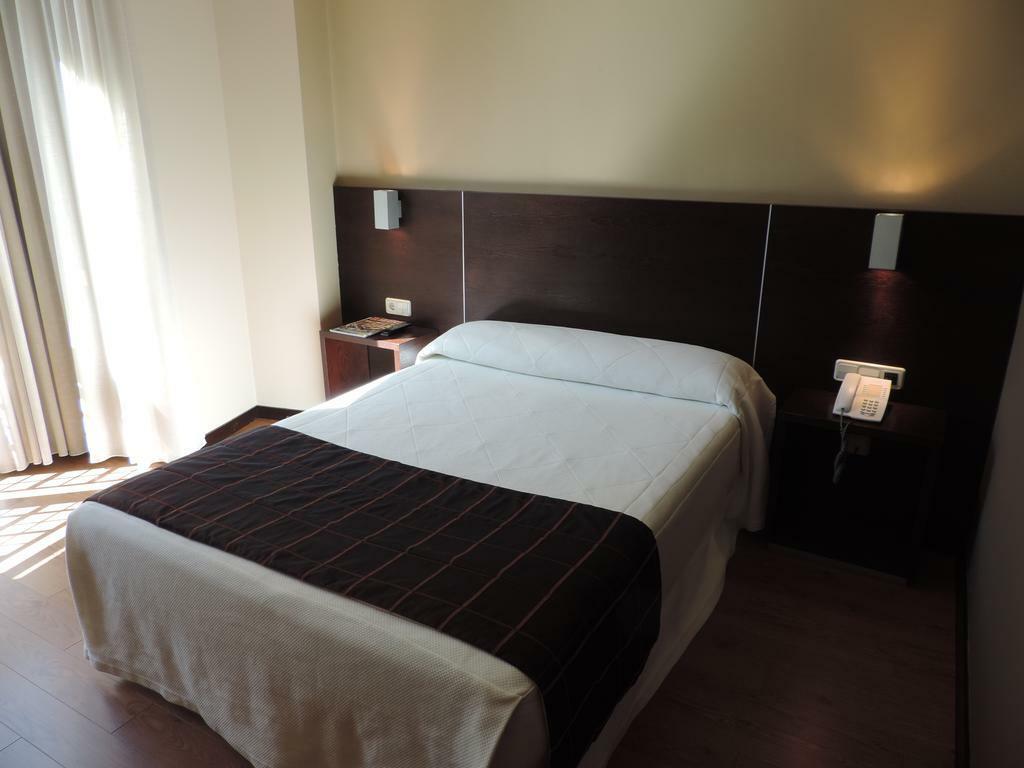 Hotel Junquera Vigo Kültér fotó